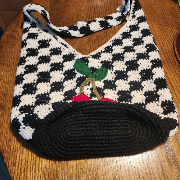 No Boundaries Crocheted Hobo Bag - Picture 7 of 10